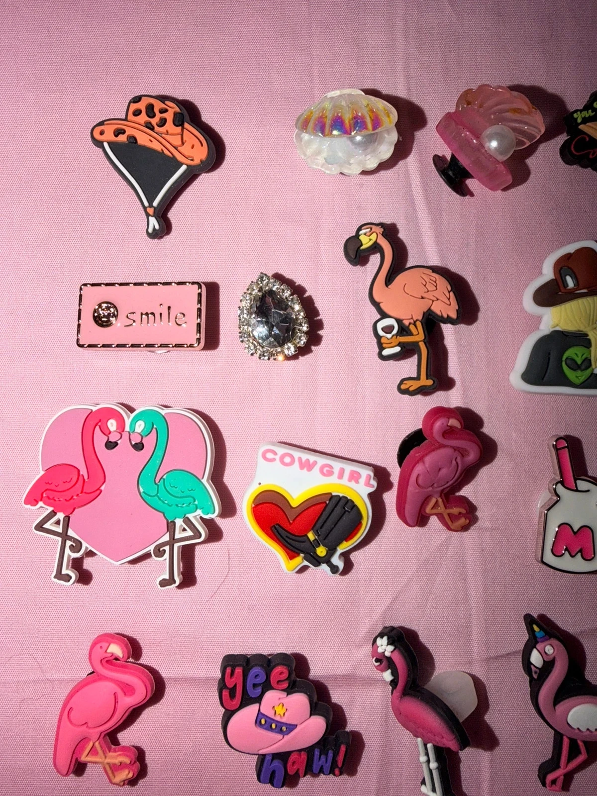 Crocs pins 1€ for one! Please read – photo 6